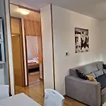Lanela شقة