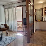 Lanela شقة