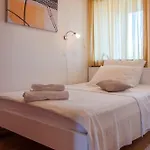 Lanela شقة *