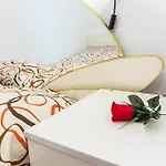 Lanela شقة زادار