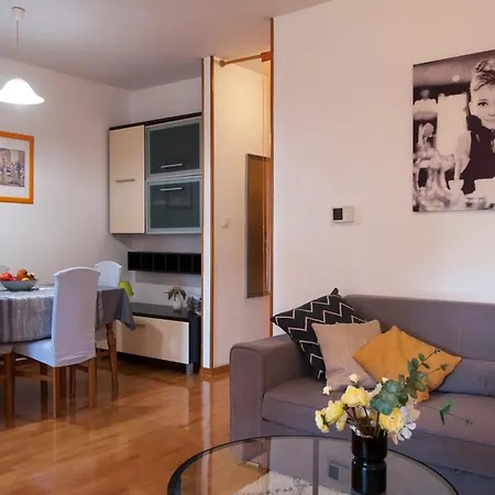 Apartment Lanela Zadar