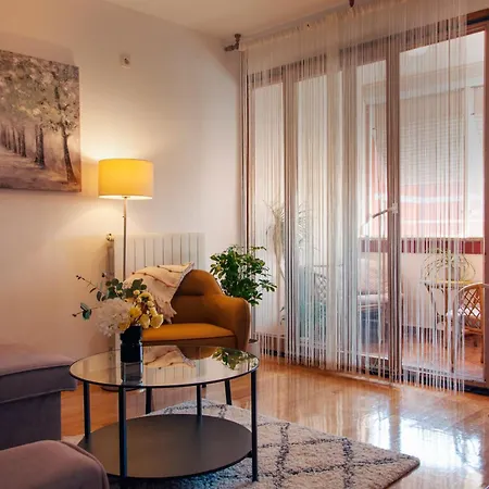 Apartment Lanela *